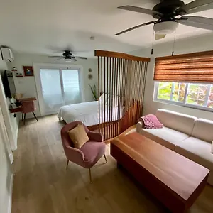 La Calma - Chatham Grove, Unit 2 Apartment Montego Bay